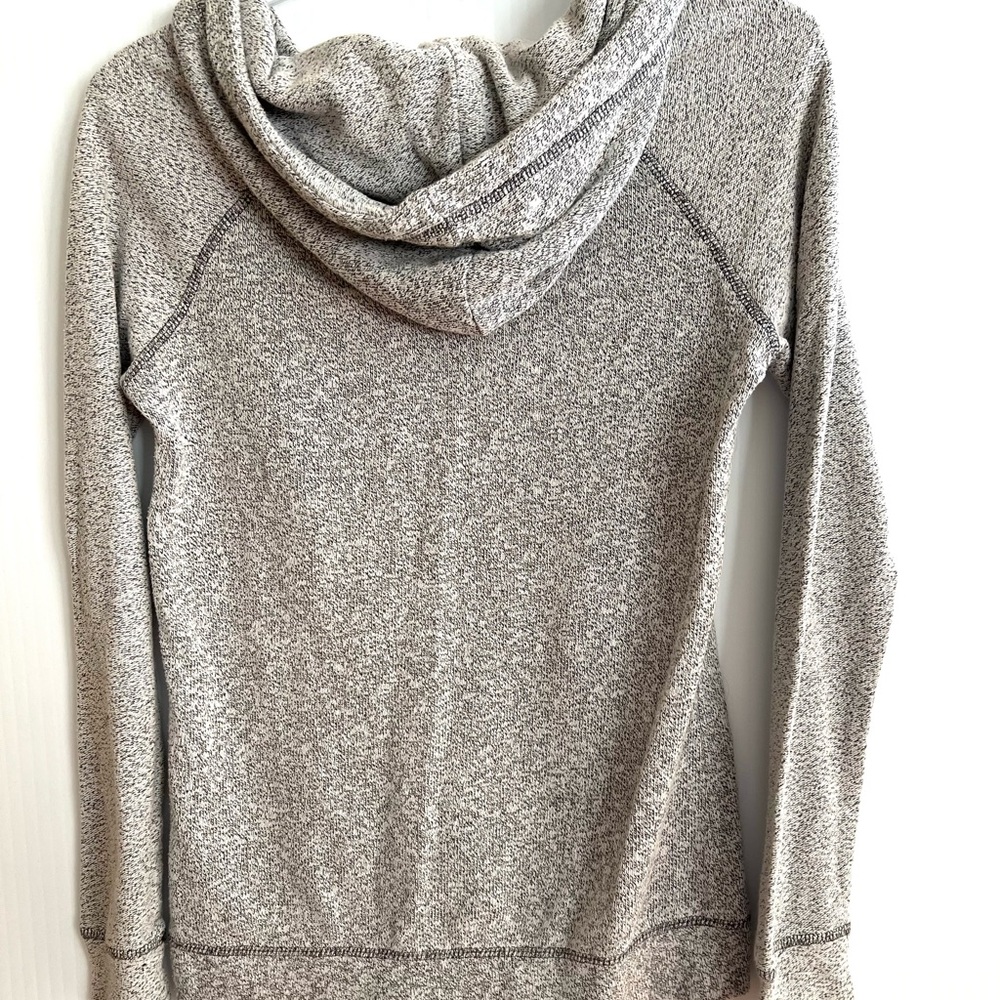 Camp David Yellowstone Women's Long Sleeve and Pocket Hoodie, Small Gray - Picture 8 of 8